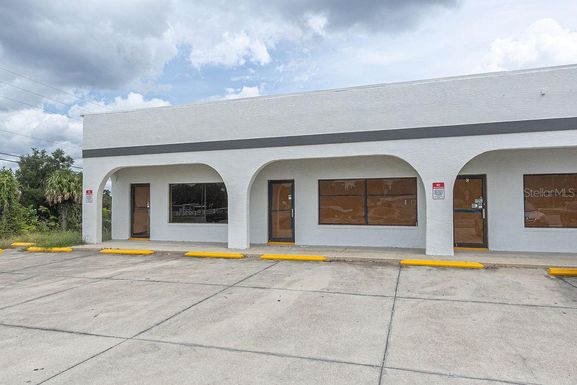 1103 S WOODLAND BOULEVARD