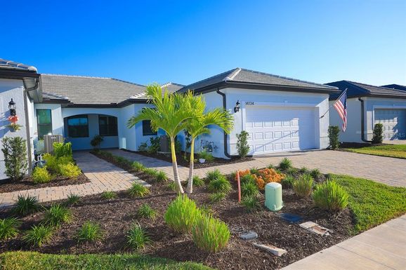 14724 MISTY POND LOOP