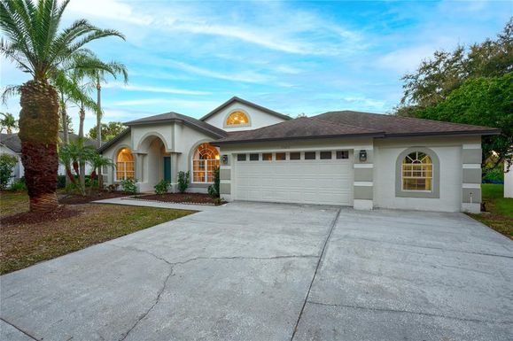 15014 ARBOR HOLLOW DRIVE