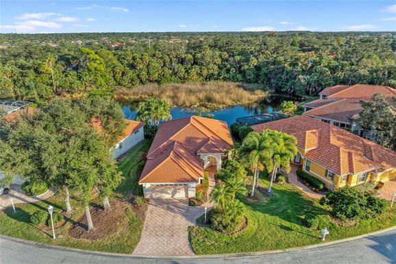 5098 HANGING MOSS LANE