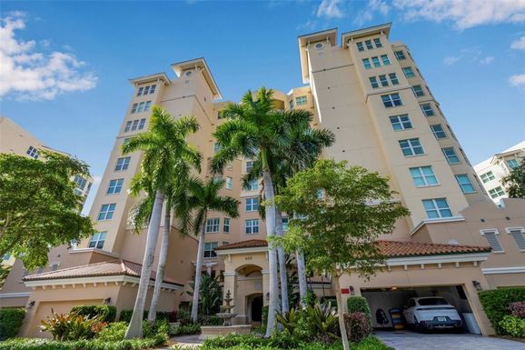 409 N POINT ROAD UNIT 1003