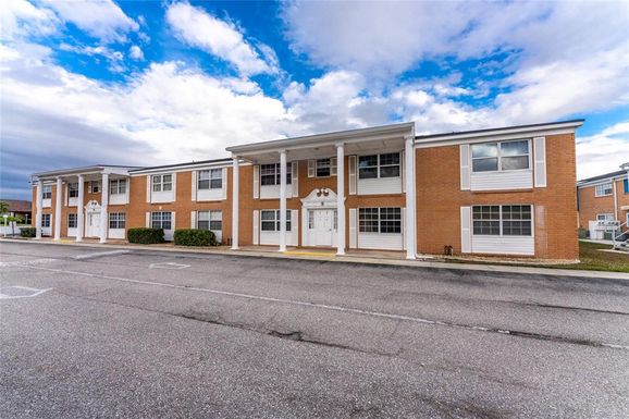 4158 TAMIAMI TRAIL UNIT S8