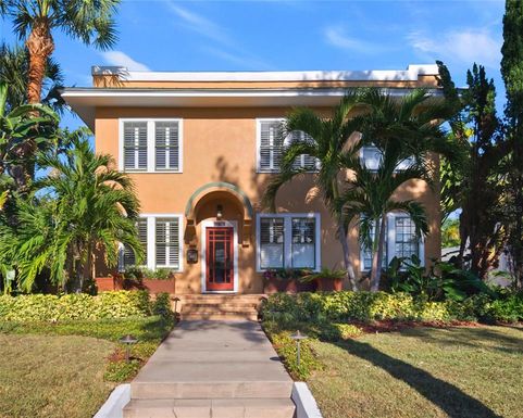 1821 W RICHARDSON PLACE