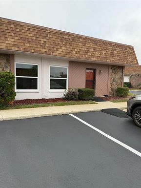 6125 CHESHAM DRIVE UNIT 1