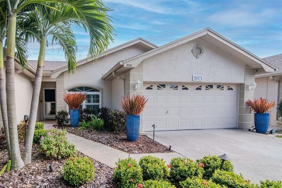 3021 BROOKFIELD LANE