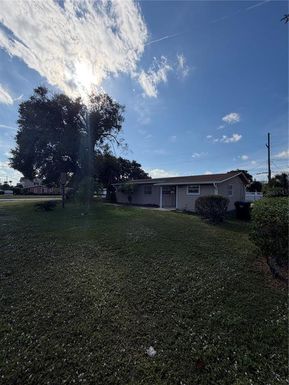 1486 S SEMORAN BOULEVARD