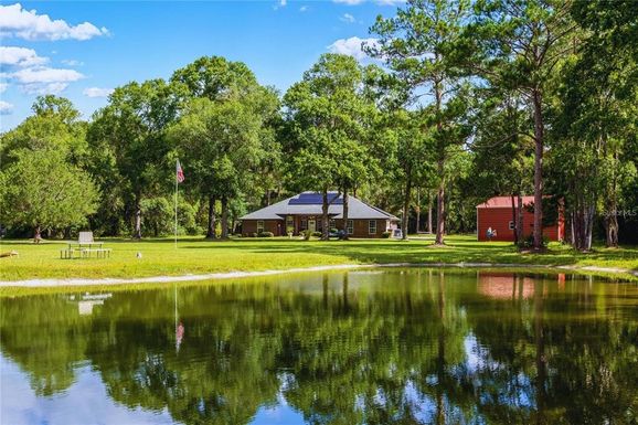 2527 NW COUNTY ROAD 225