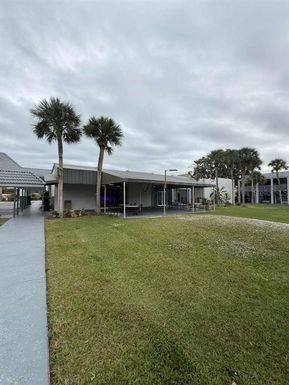 2050 E IRLO BRONSON MEMORIAL HIGHWAY UNIT 108