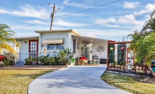 4103 12TH STREET COURT E