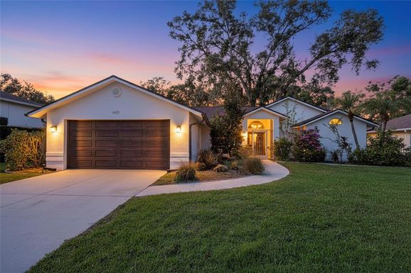 4435 DIAMOND CIRCLE W