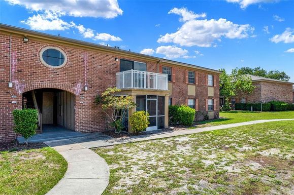 2423 BRANCH WAY UNIT 207