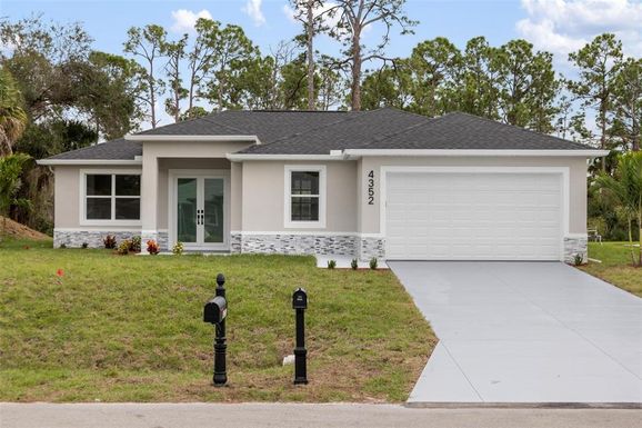 4352 EVERGLADES TERRACE