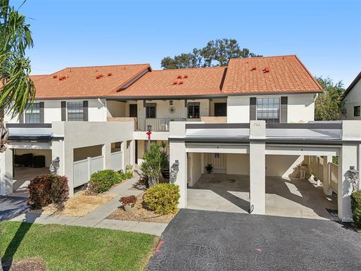 744 AVENIDA ESTANCIA UNIT 142