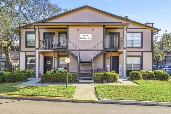 4004 NESTLE OAKS PLACE UNIT 203