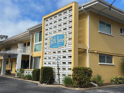 2155 WOOD STREET UNIT A6