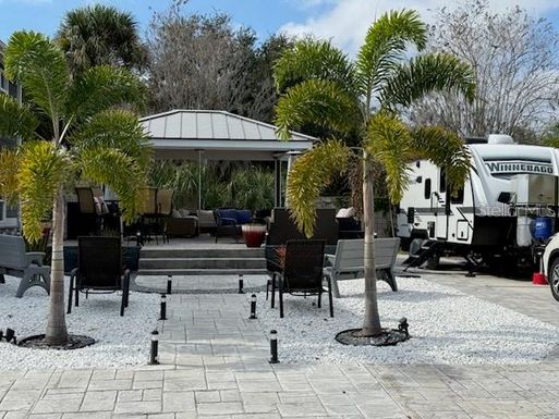 6763 AMANDA VISTA CIRCLE