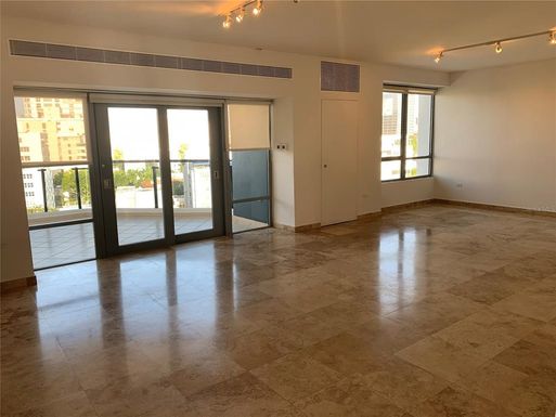 1212 LUCHETTI STREET UNIT 902