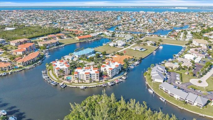 3314 WOOD THRUSH DRIVE UNIT 111