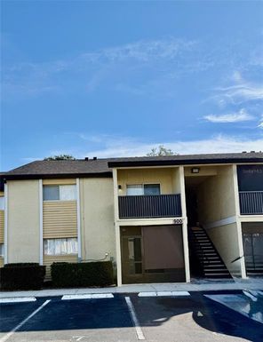 900 LAKE DESTINY ROAD UNIT B