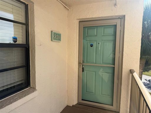 175 KINGS HIGHWAY UNIT B8