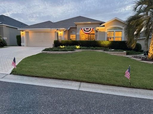 2416 BOILING SPRINGS COURT