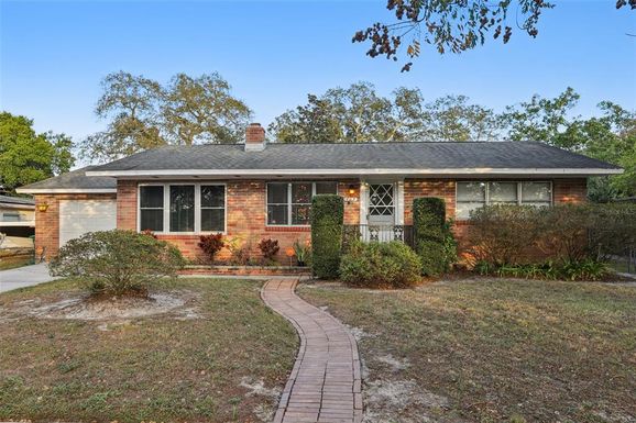 9403 N EDISON AVENUE