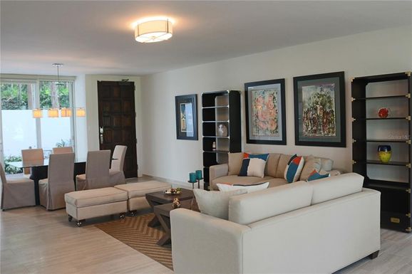 2712 VILLAS DORADO ESTATES