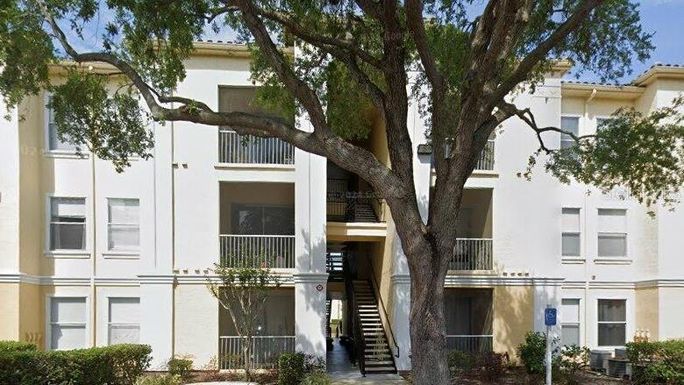 1125 LAKE SHADOW CIRCLE UNIT 5203