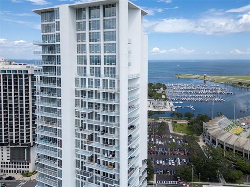 175 1ST STREET S UNIT 3005