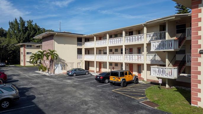 4770 NW 10TH COURT UNIT 106