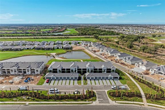 19015 SCALLOP LOOP UNIT 108