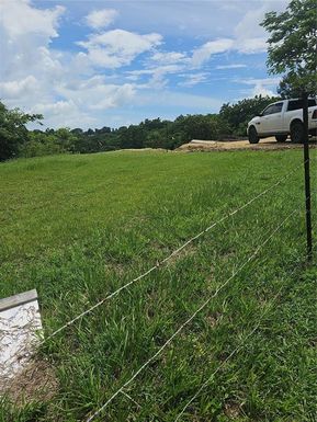 CARR 413, KM 3.3 INT BO. PUNTAS, SEC. MARTILLO