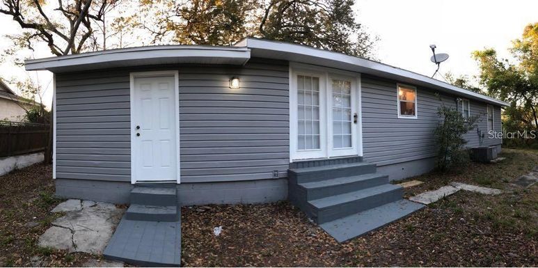 355 WEATHERSFIELD AVENUE