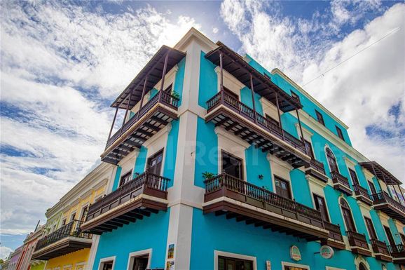 366 SAN FRANCISCO STREET UNIT 2A