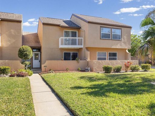 1829 CLEARBROOKE DRIVE