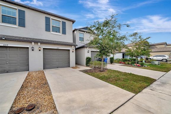 607 ROYAL EMPRESS DRIVE