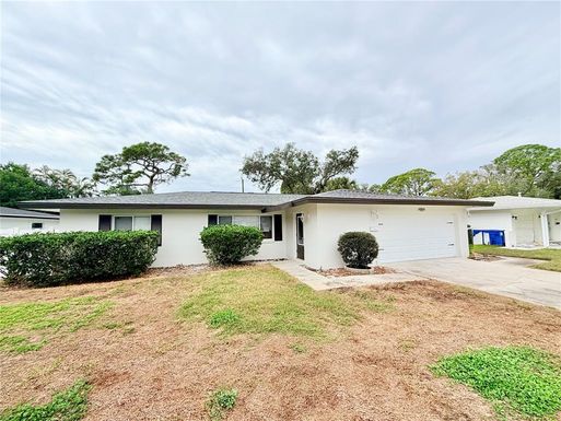 4866 HUNTINGTON STREET NE