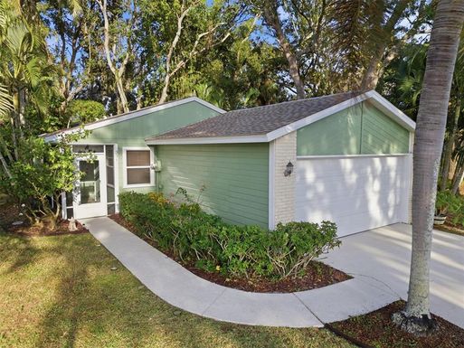 331 BEARDED OAKS CIRCLE