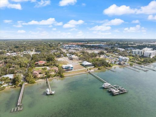 3813 PARROT BAY COURT