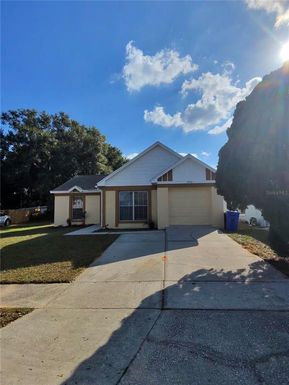 1912 CROWN PARK DRIVE