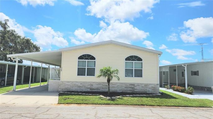 3386 OAKWOOD BOULEVARD N