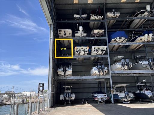 100 CIRCUIT ROAD UNIT S101