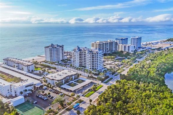 2110 BENJAMIN FRANKLIN DRIVE UNIT 303