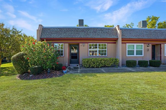 11203 PEMBRIDGE COURT UNIT 1