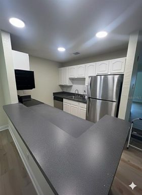 900 S PENINSULA DRIVE UNIT 205