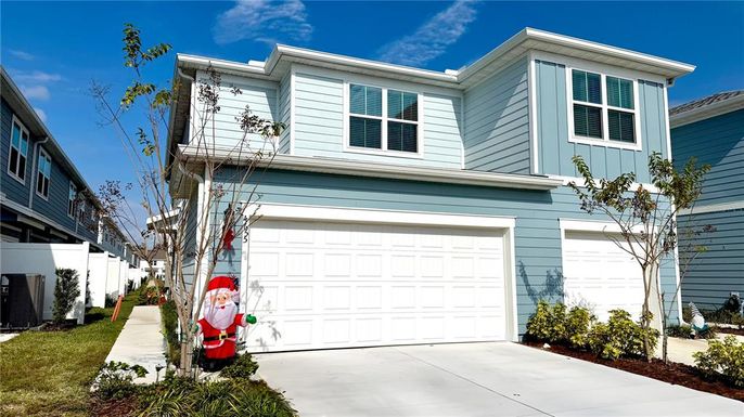 4655 GREEN PALM LANE