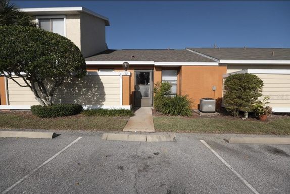 32 SILVER OAK CIRCLE