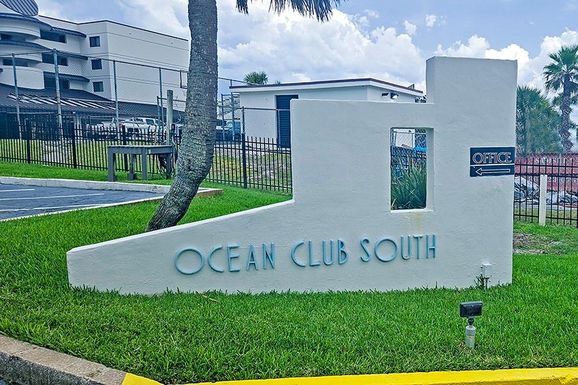 4849 SAXON DRIVE UNIT B105