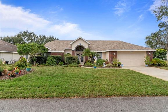 5465 CHESTNUT RIDGE ROAD