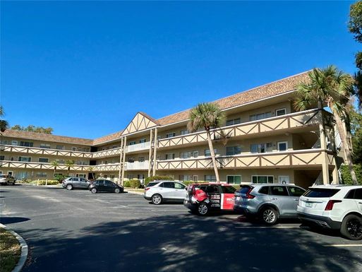 2464 AUSTRALIA WAY E UNIT 78